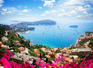 Discover the elegance of the French Riviera
